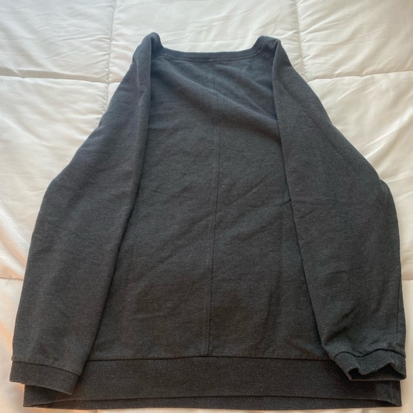 Victoria’s Secret Sz Small Gray Sweater Sequins Logo Slouchy Y2K Glam EUC - Picture 3 of 10